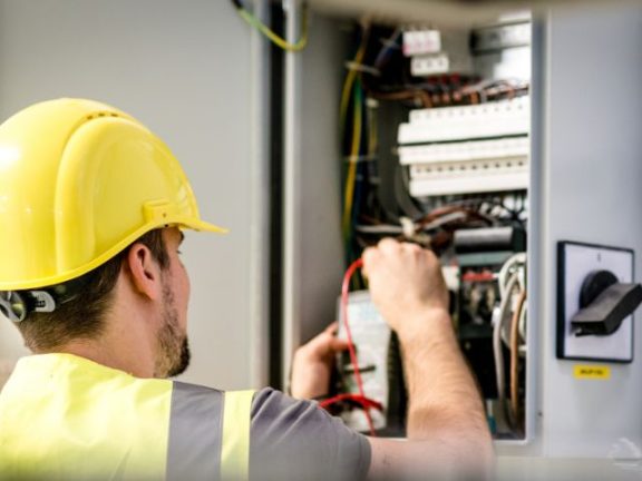 3-upgrade-the-electrical-panel